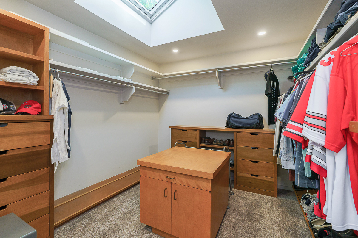 1037 Ravine Ridge Dr-32