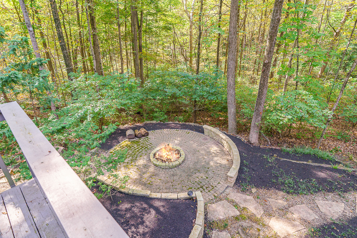 1037 Ravine Ridge Dr-48