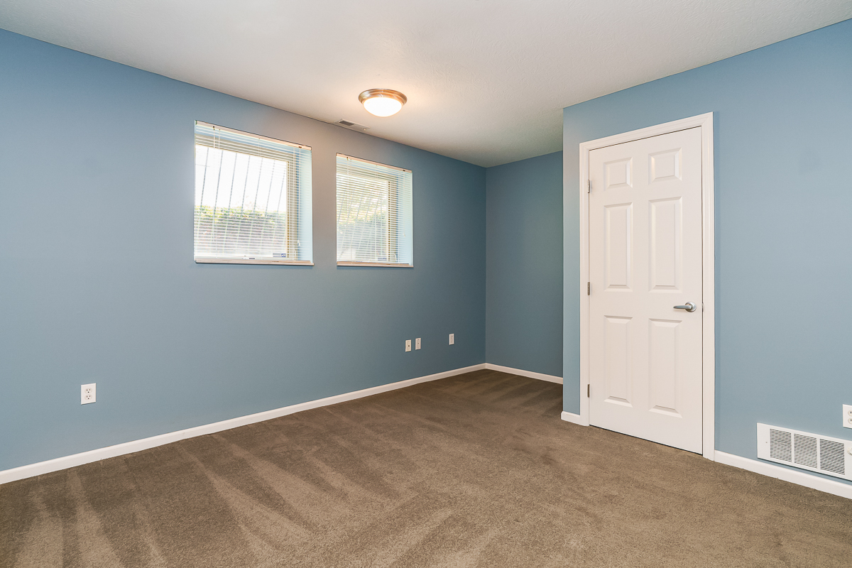 114 e Mound St #1-28