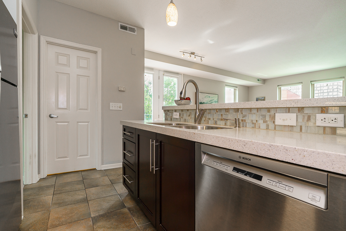 115 E Noble St #2-19