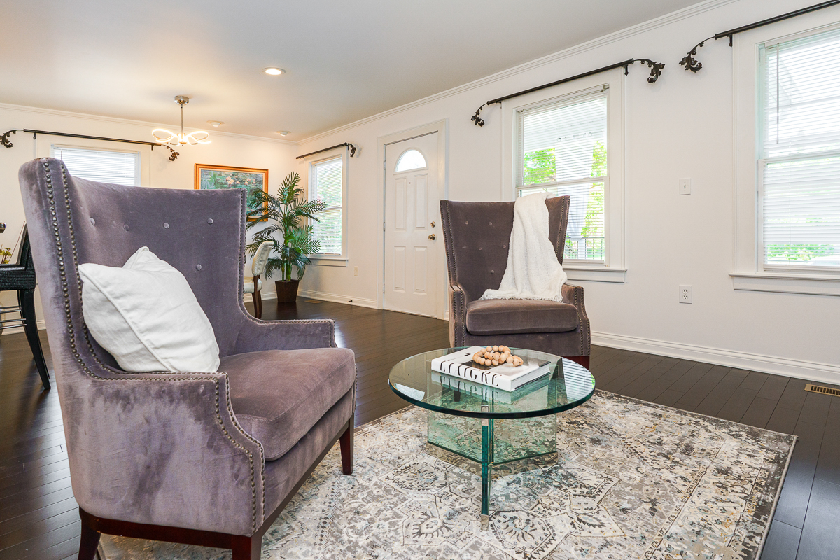 1225 Eastview Ave-19