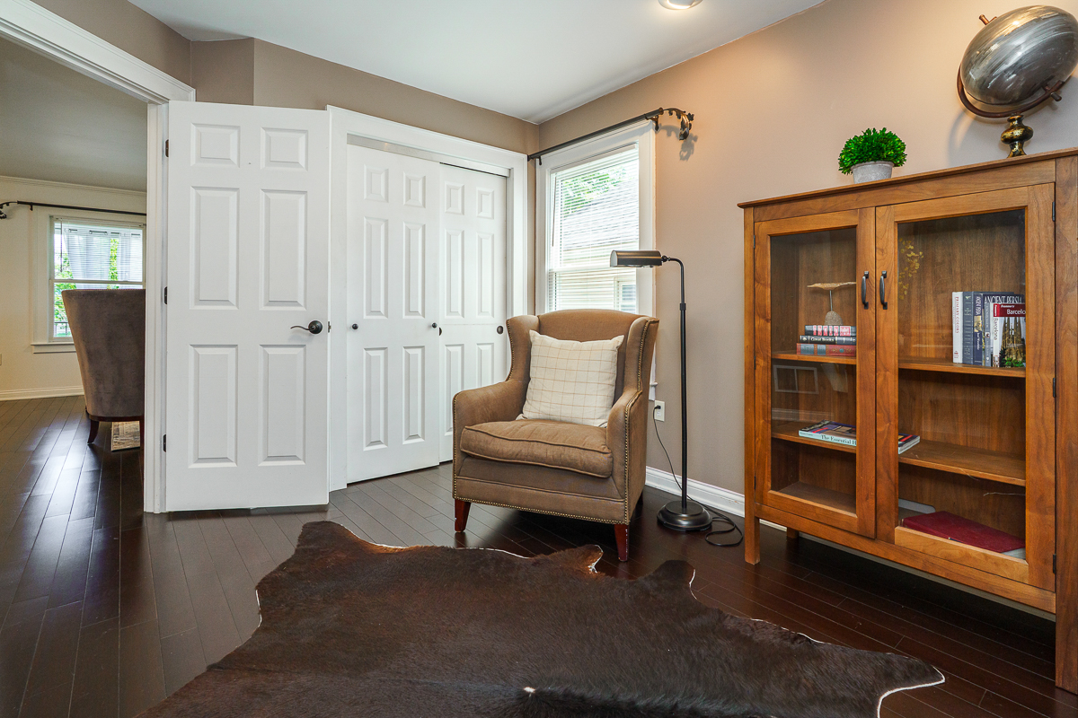 1225 Eastview Ave-29