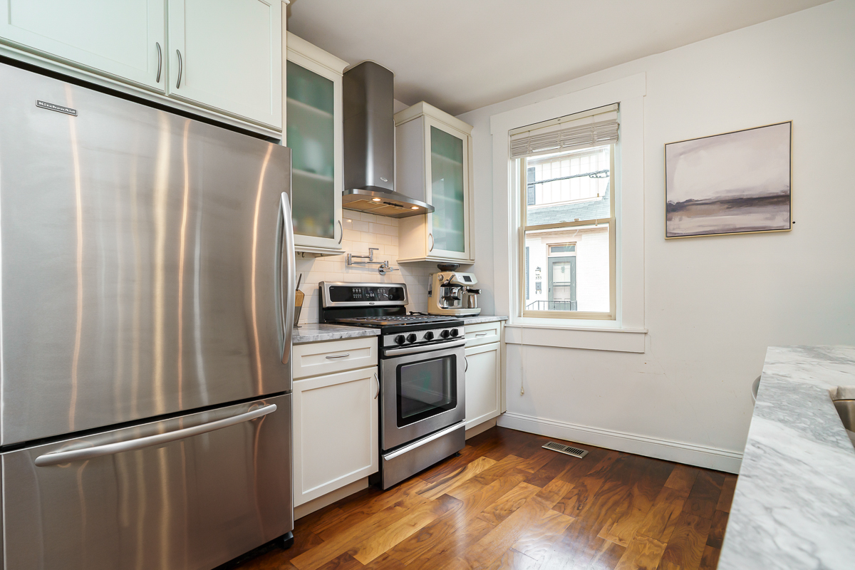 129 Jackson St -Interiors-8