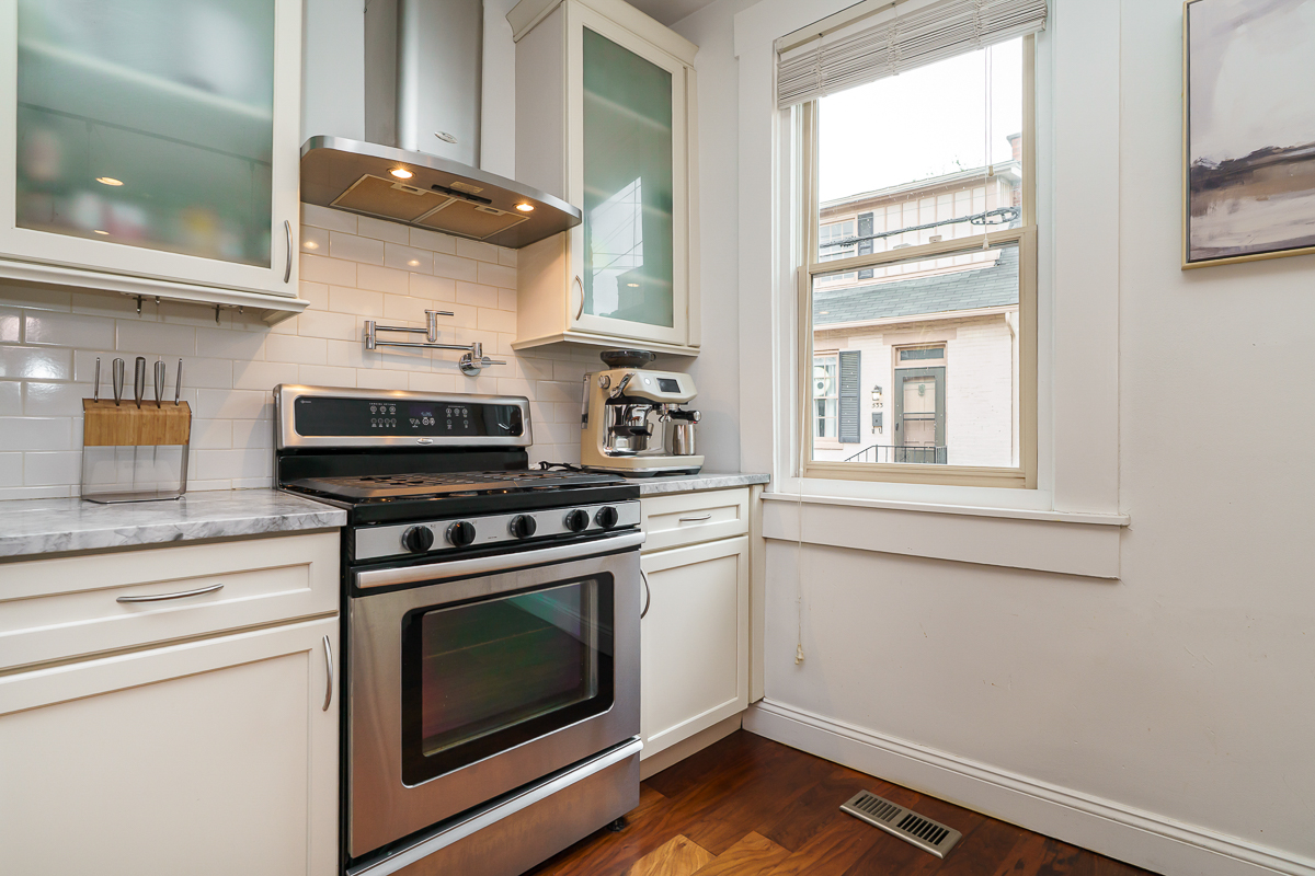 129 Jackson St -Interiors-9