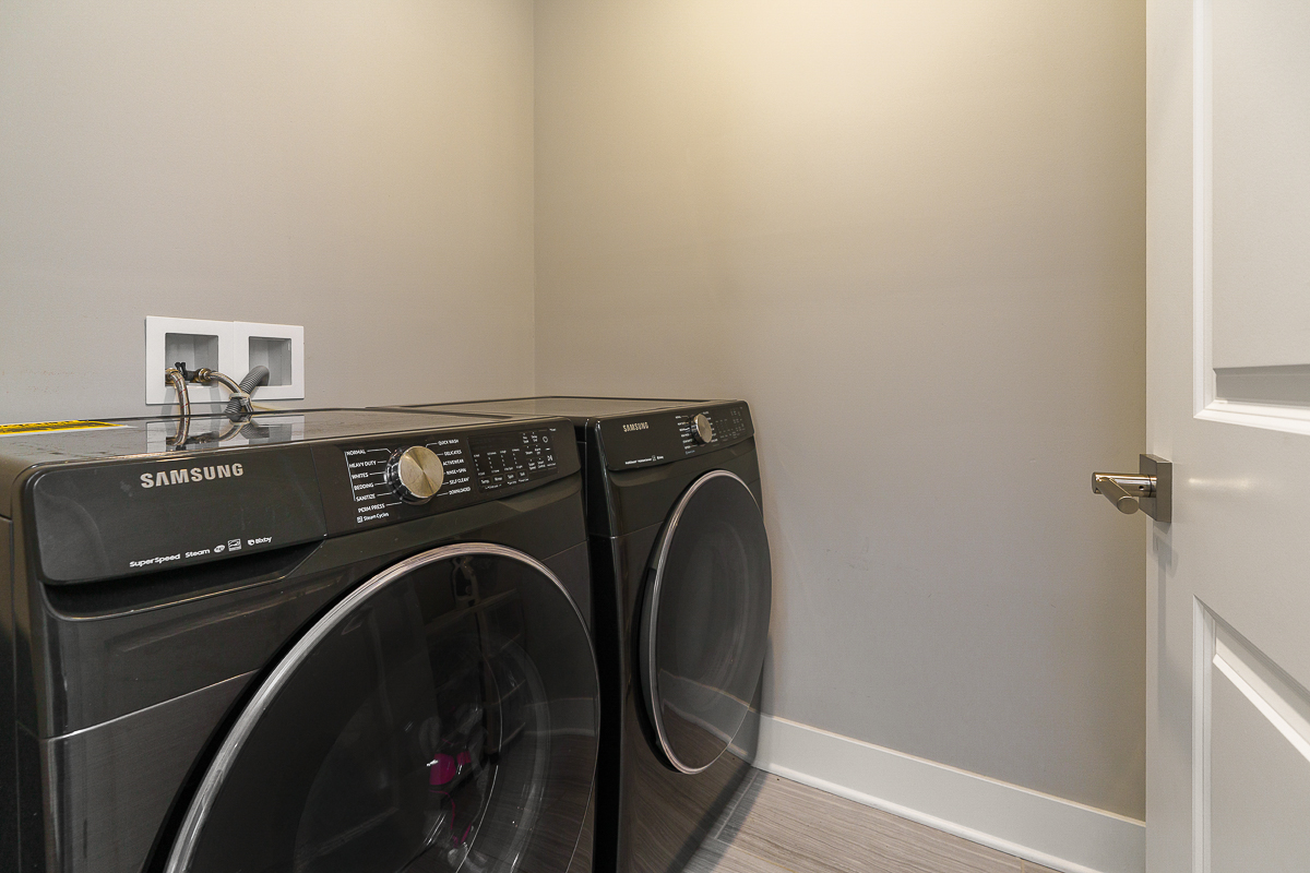 1308 Forsythe Ave Unit B-25