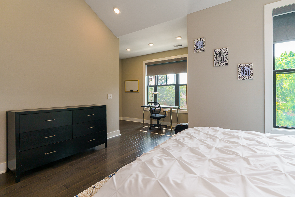 1308 Forsythe Ave Unit B-28