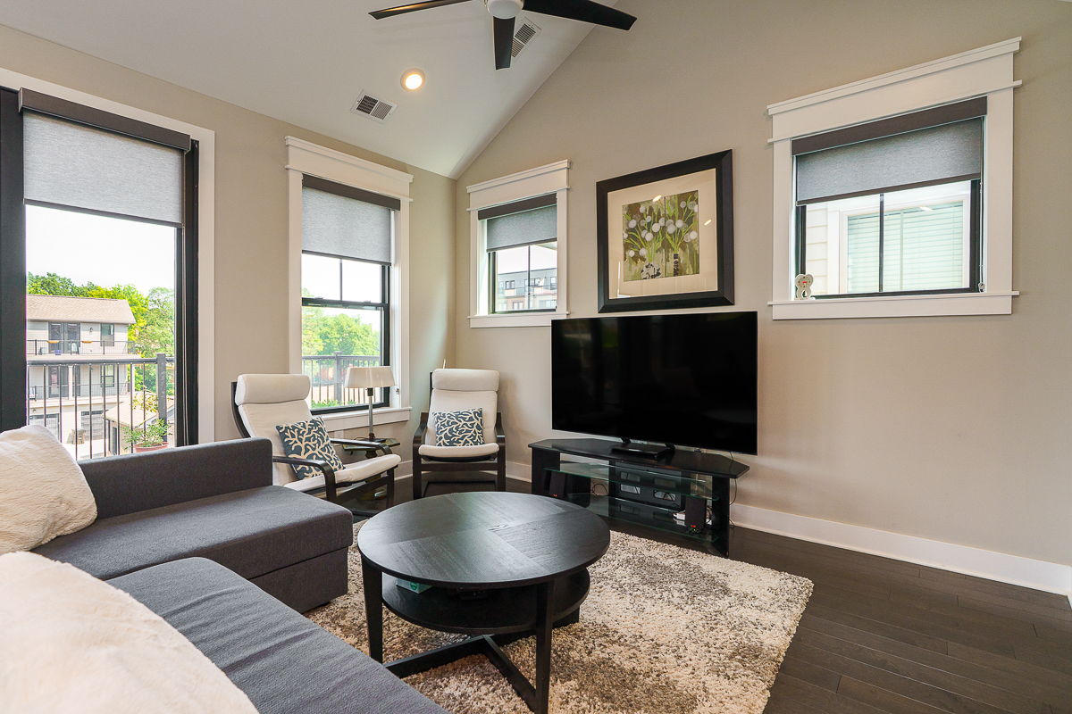 1308 Forsythe Ave Unit B-9