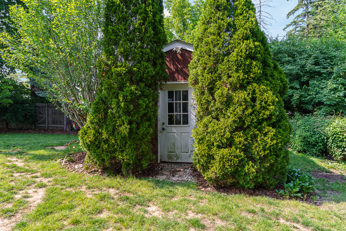 1332 Castleron Rd N-10