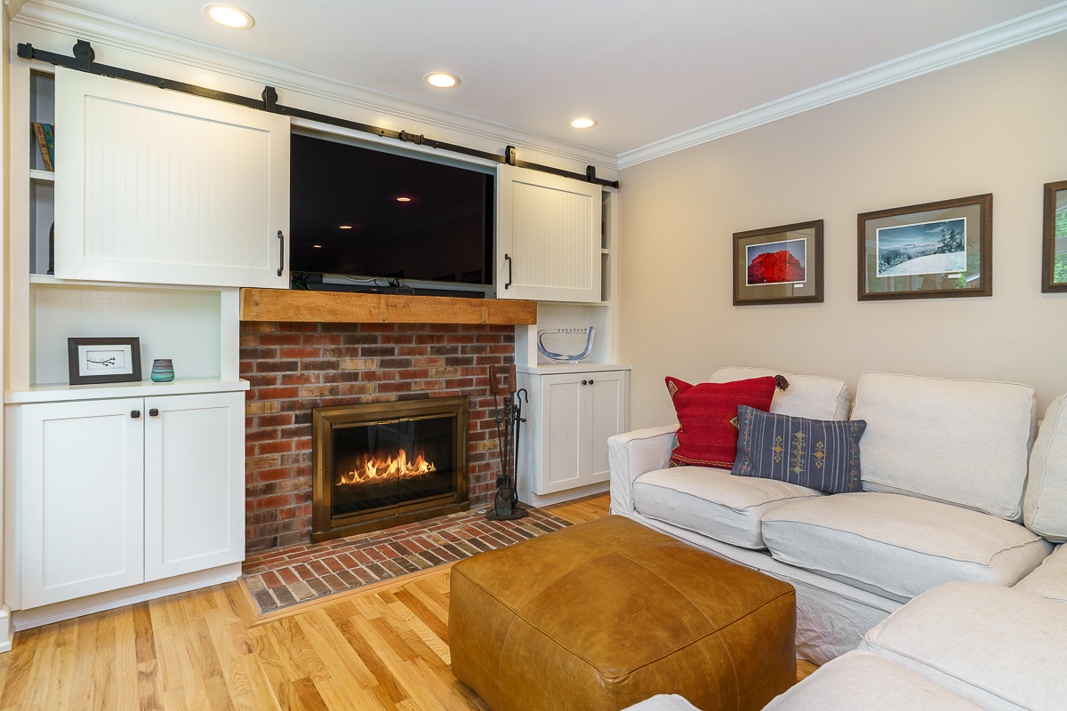 1332 Castleron Rd N-25