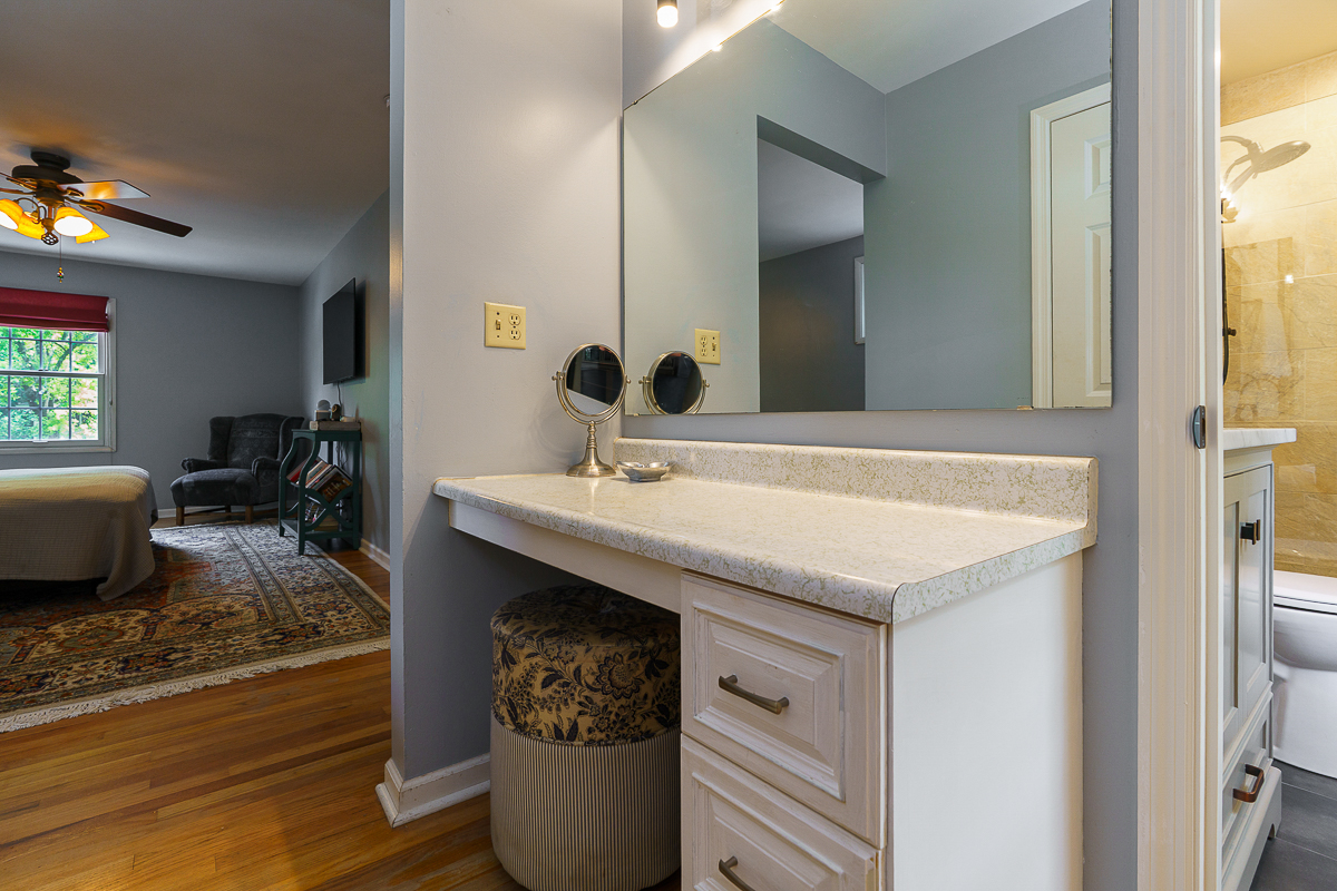 1332 Castleron Rd N-34