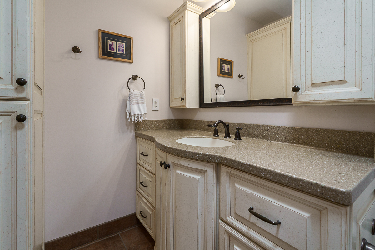 1332 Castleron Rd N-36