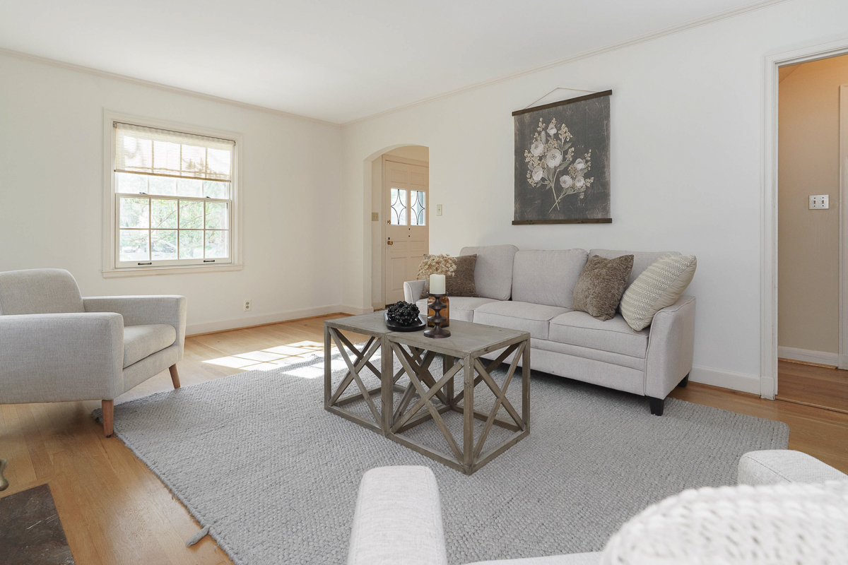 136 s Remington Rd-14