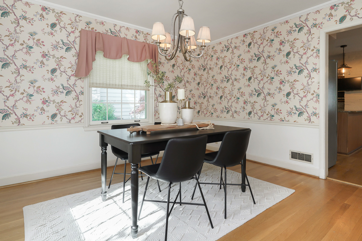 136 s Remington Rd-19