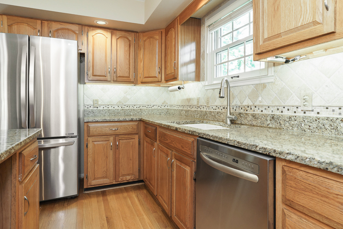 136 s Remington Rd-26