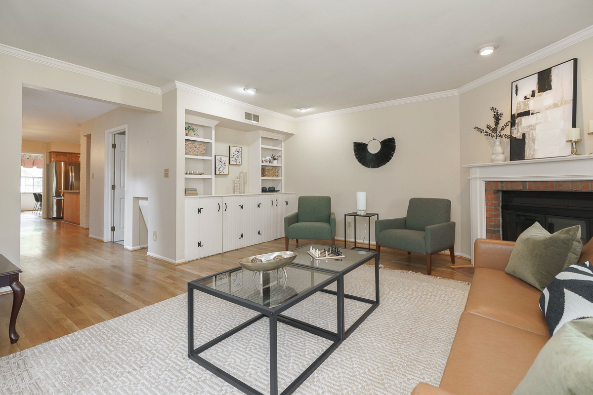 136 s Remington Rd-31