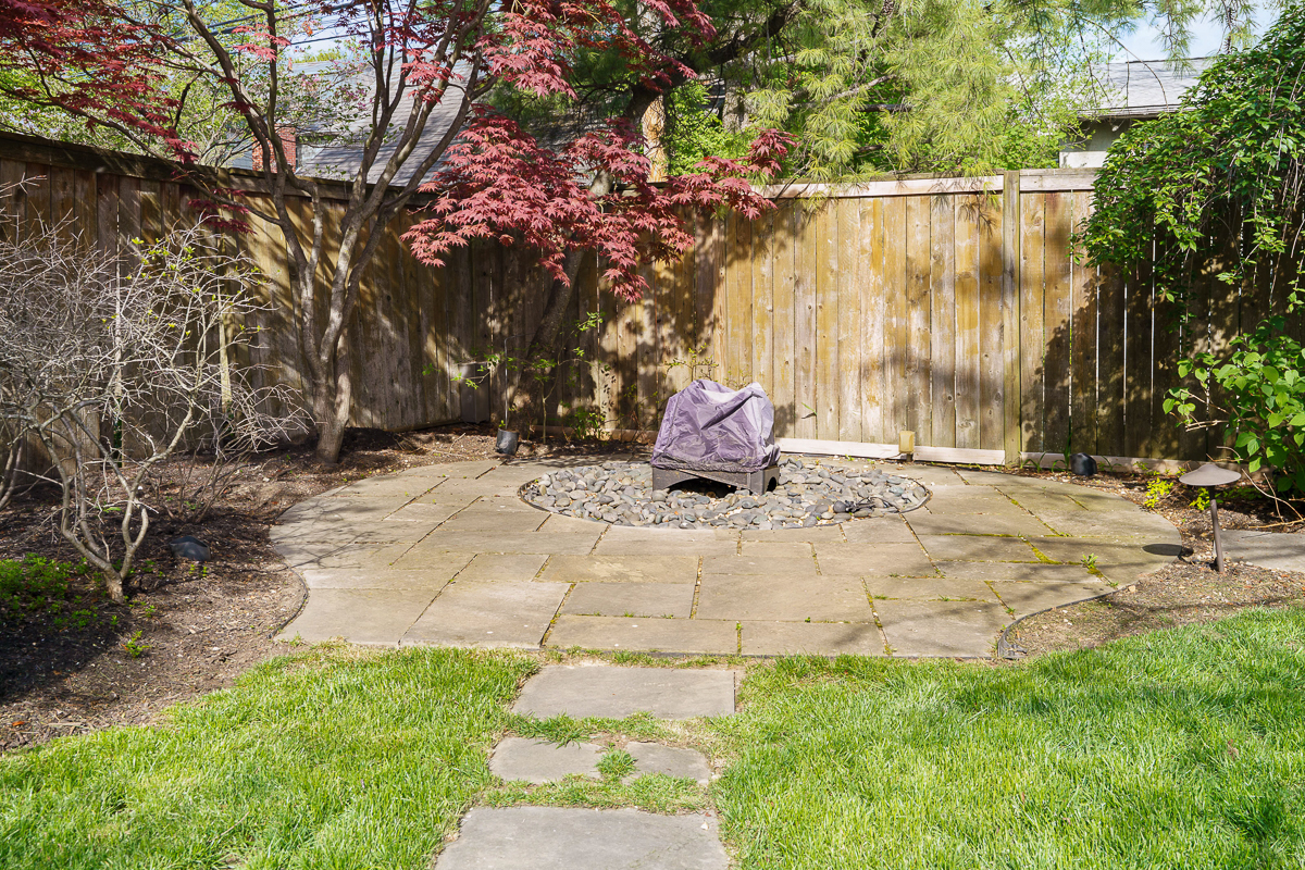 136 s Remington Rd-6