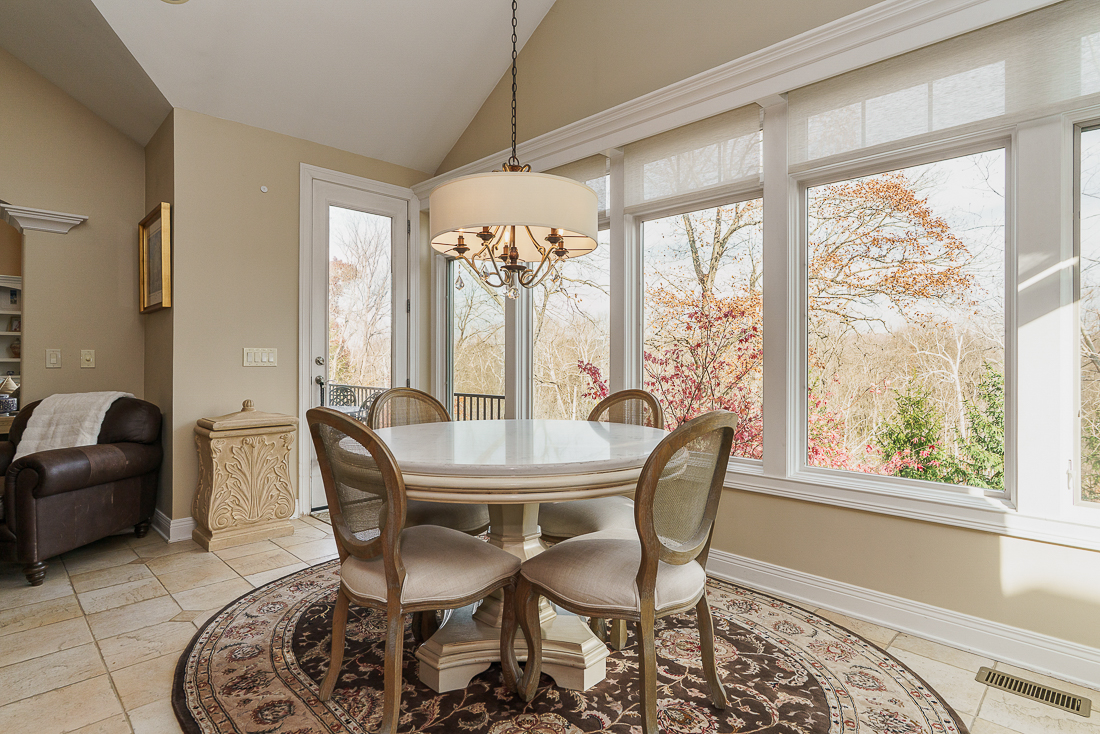 1403 Riverwood Ln-33