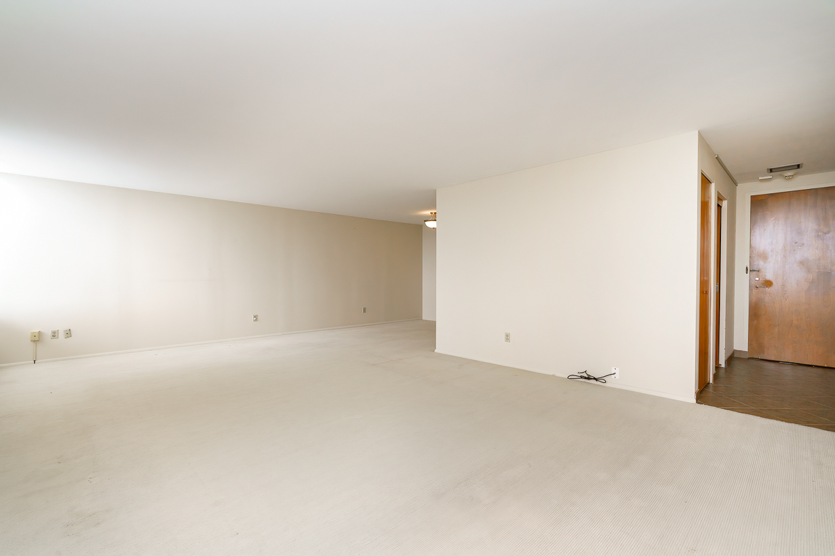 1000 Urlin Ave #1407-11