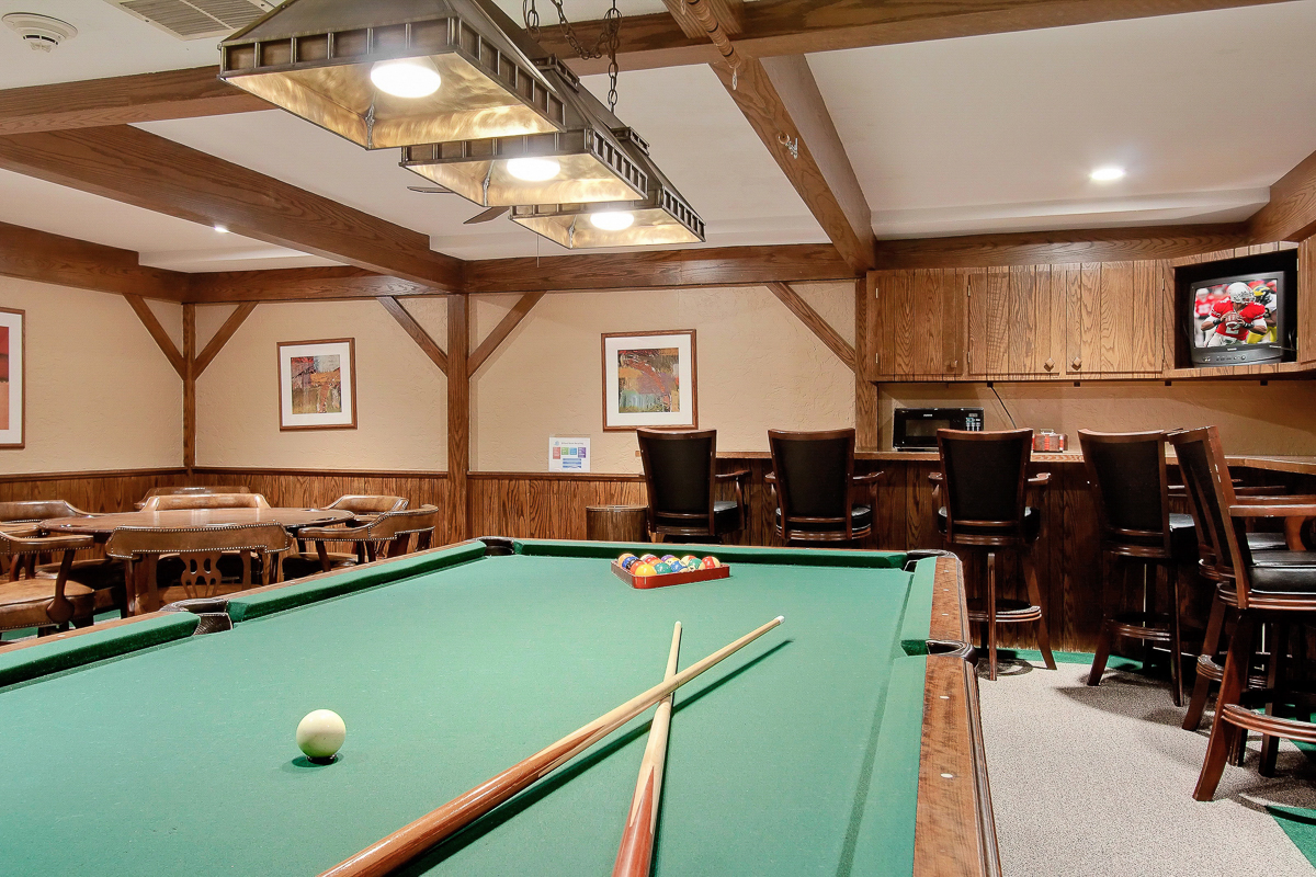 1000 Urlin Ave #1407-37