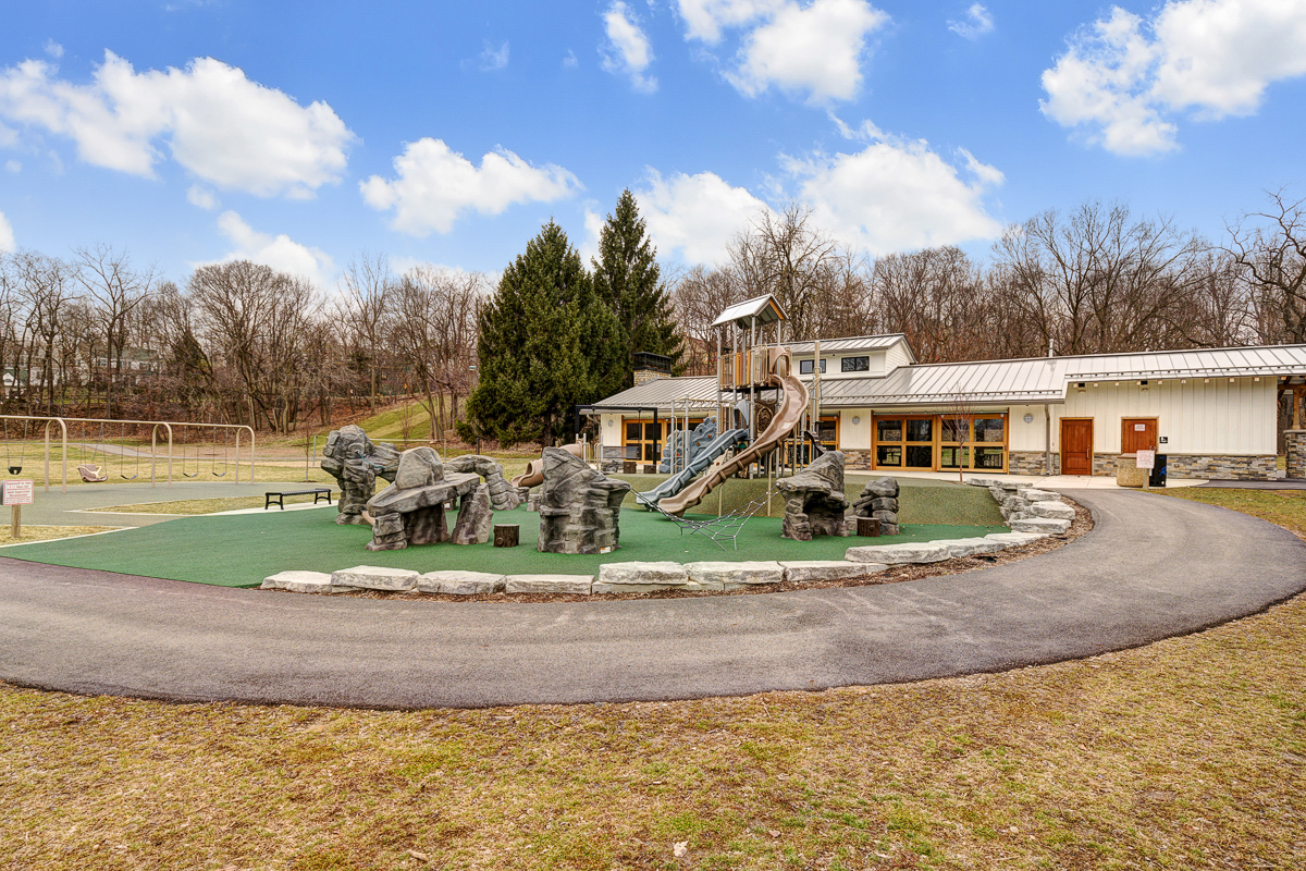 1000 Urlin Ave #1407-43