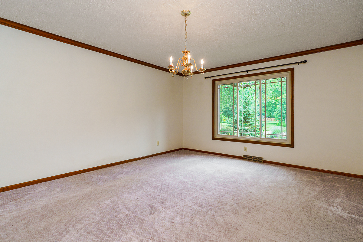 1425 Briarmeadow Dr-13