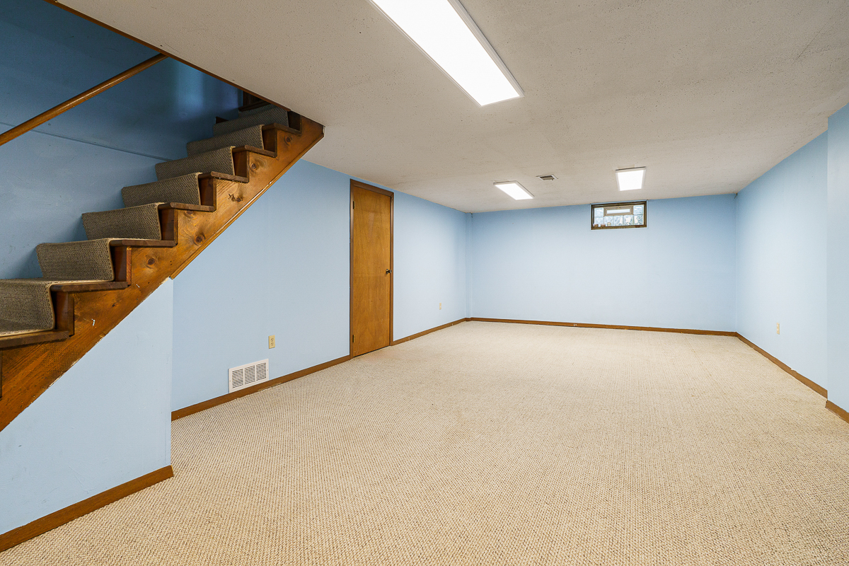 1425 Briarmeadow Dr-9