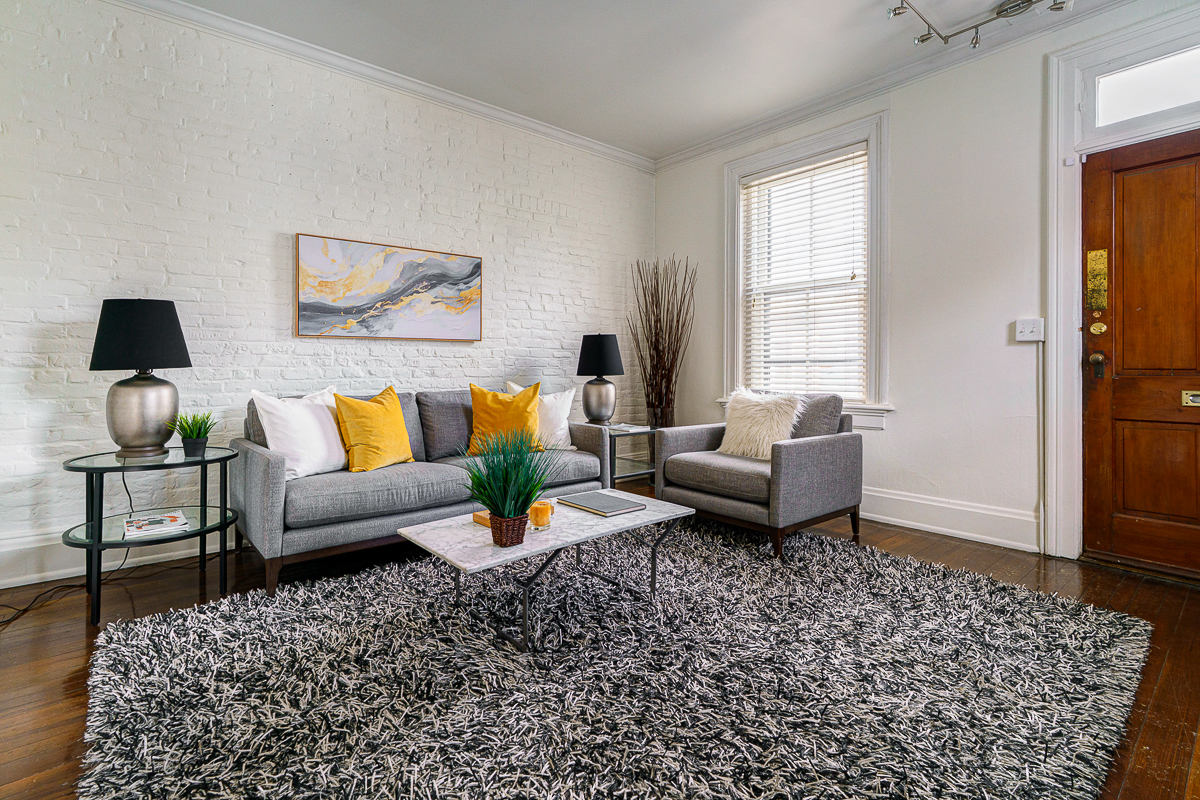 145 E Columbus St-10