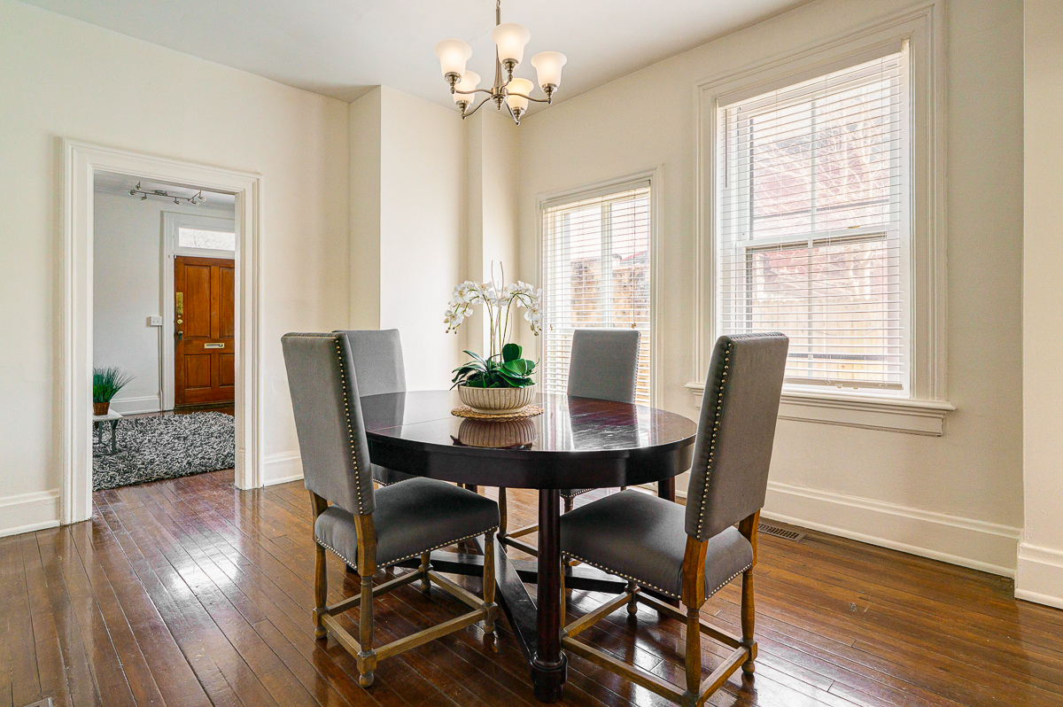 145 E Columbus St-14