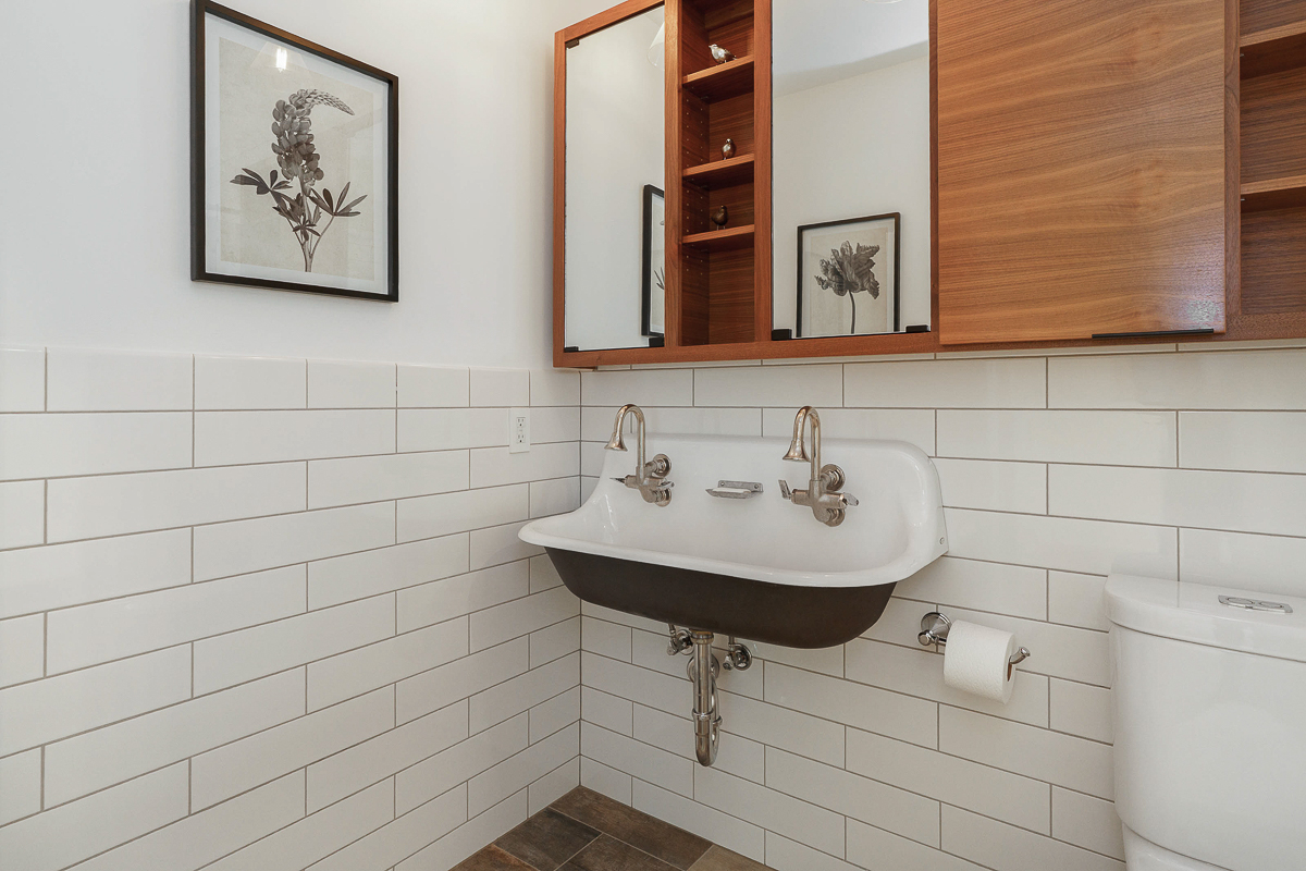 150 Pinehurst Dr-100