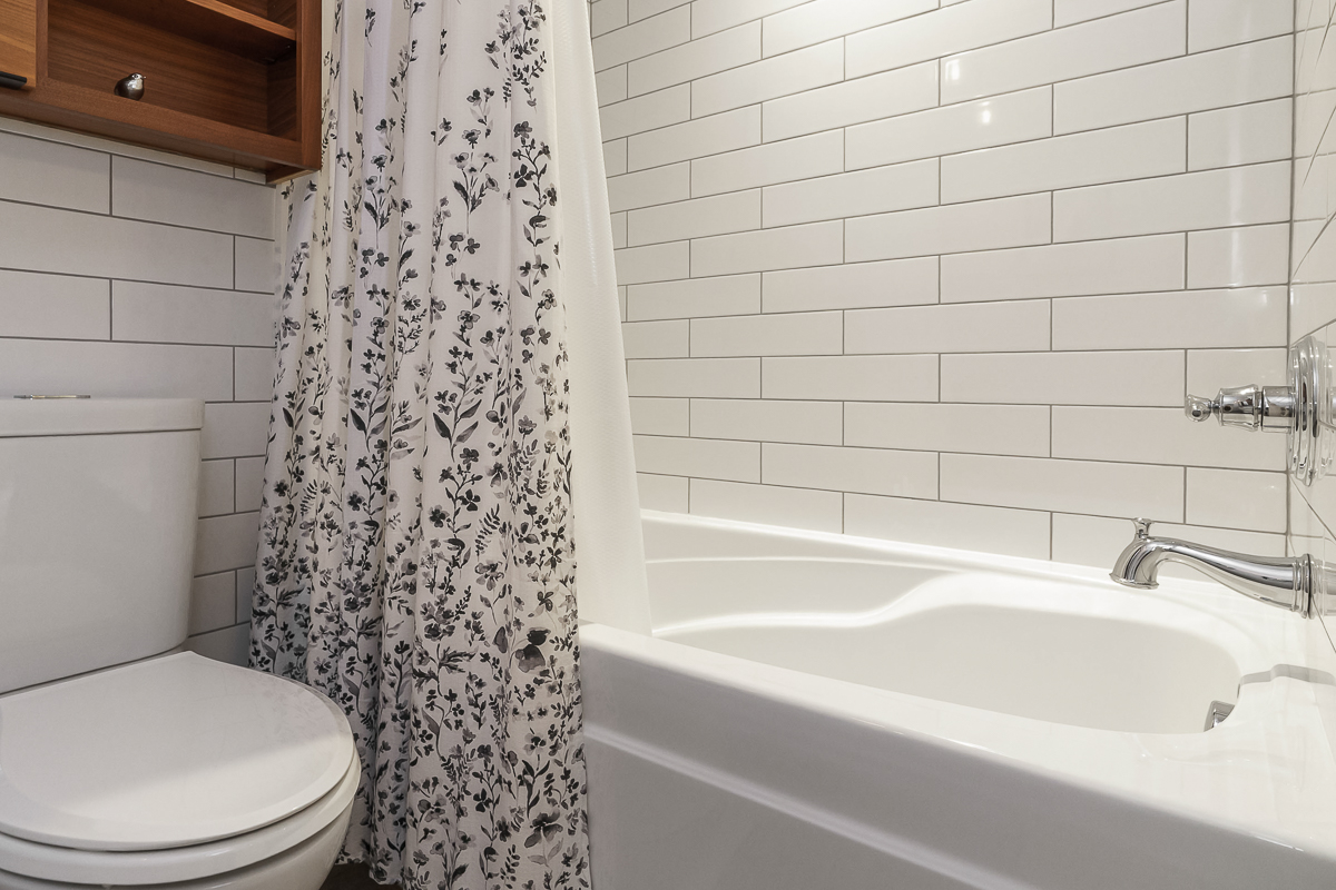 150 Pinehurst Dr-101