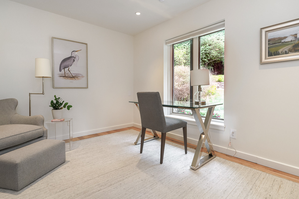 150 Pinehurst Dr-102