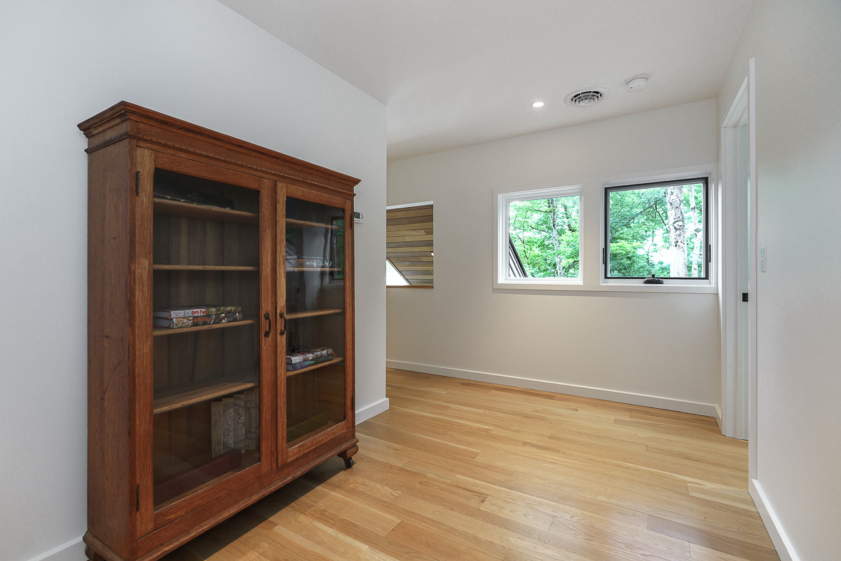 150 Pinehurst Dr-111