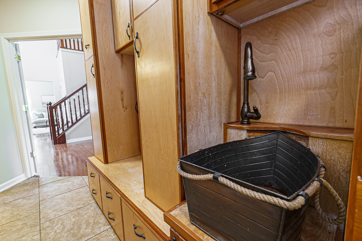 154 Wagon Trail S-22