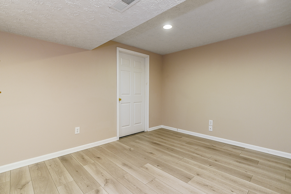 154 Wagon Trail S-49