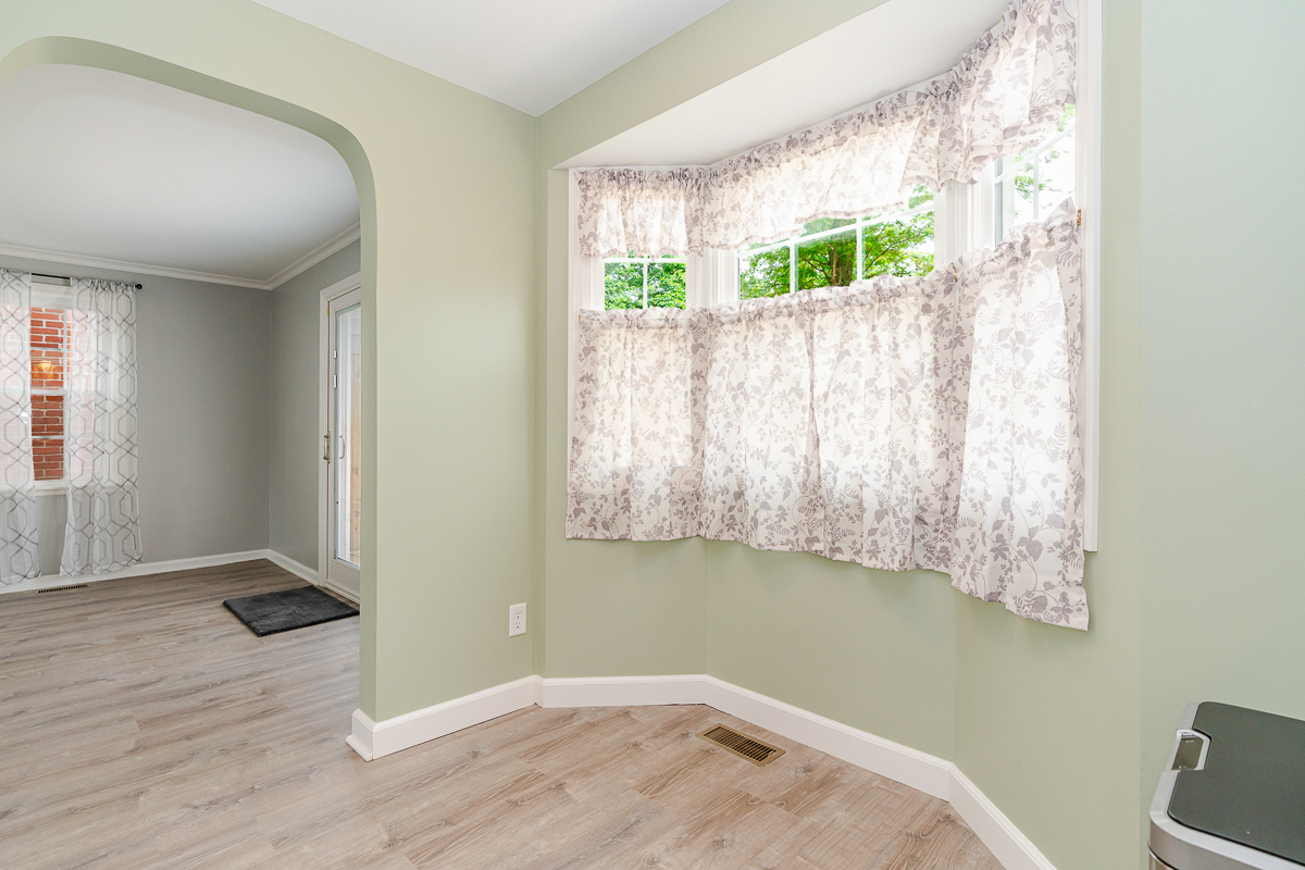 162 E Morrill Ave-19