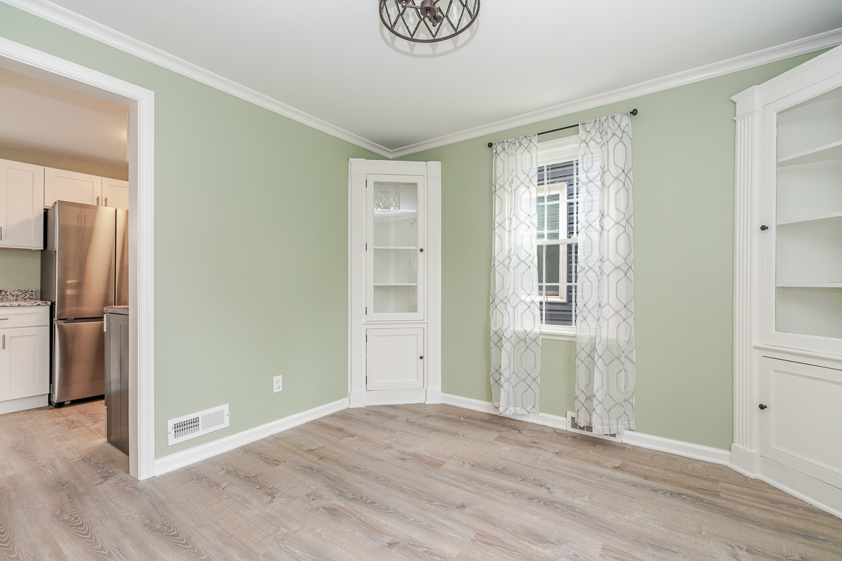 162 E Morrill Ave-23