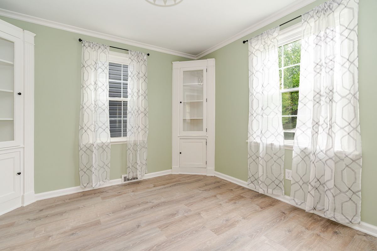 162 E Morrill Ave-24