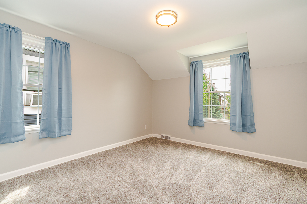 162 E Morrill Ave-28