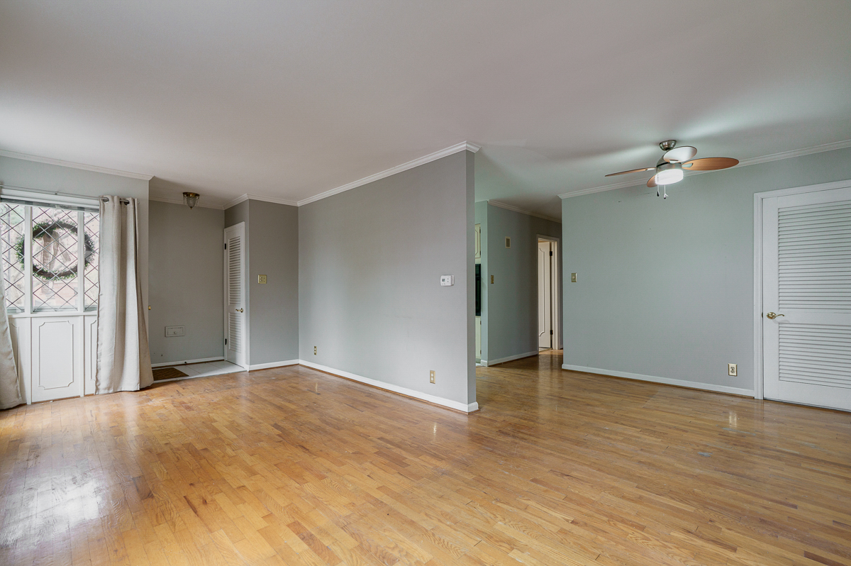 1631 Roxbury Rd Unit B5-21