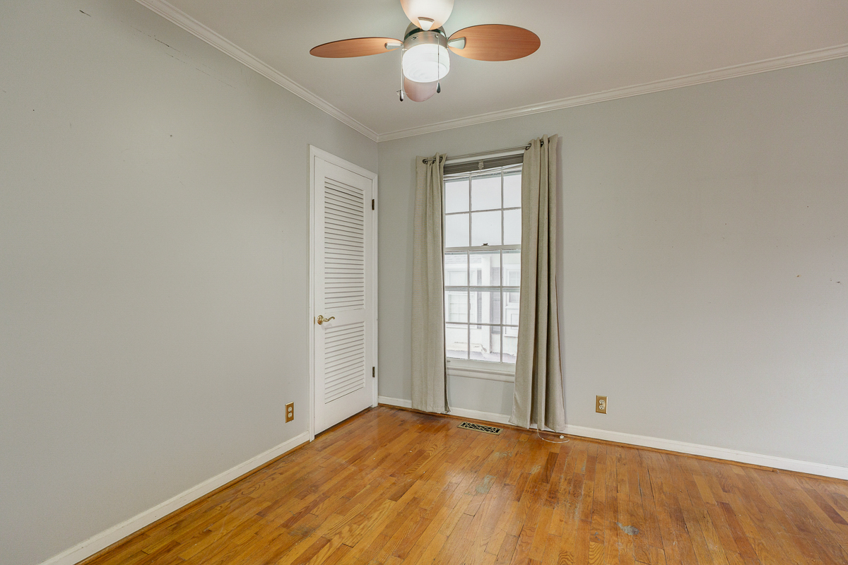 1631 Roxbury Rd Unit B5-22