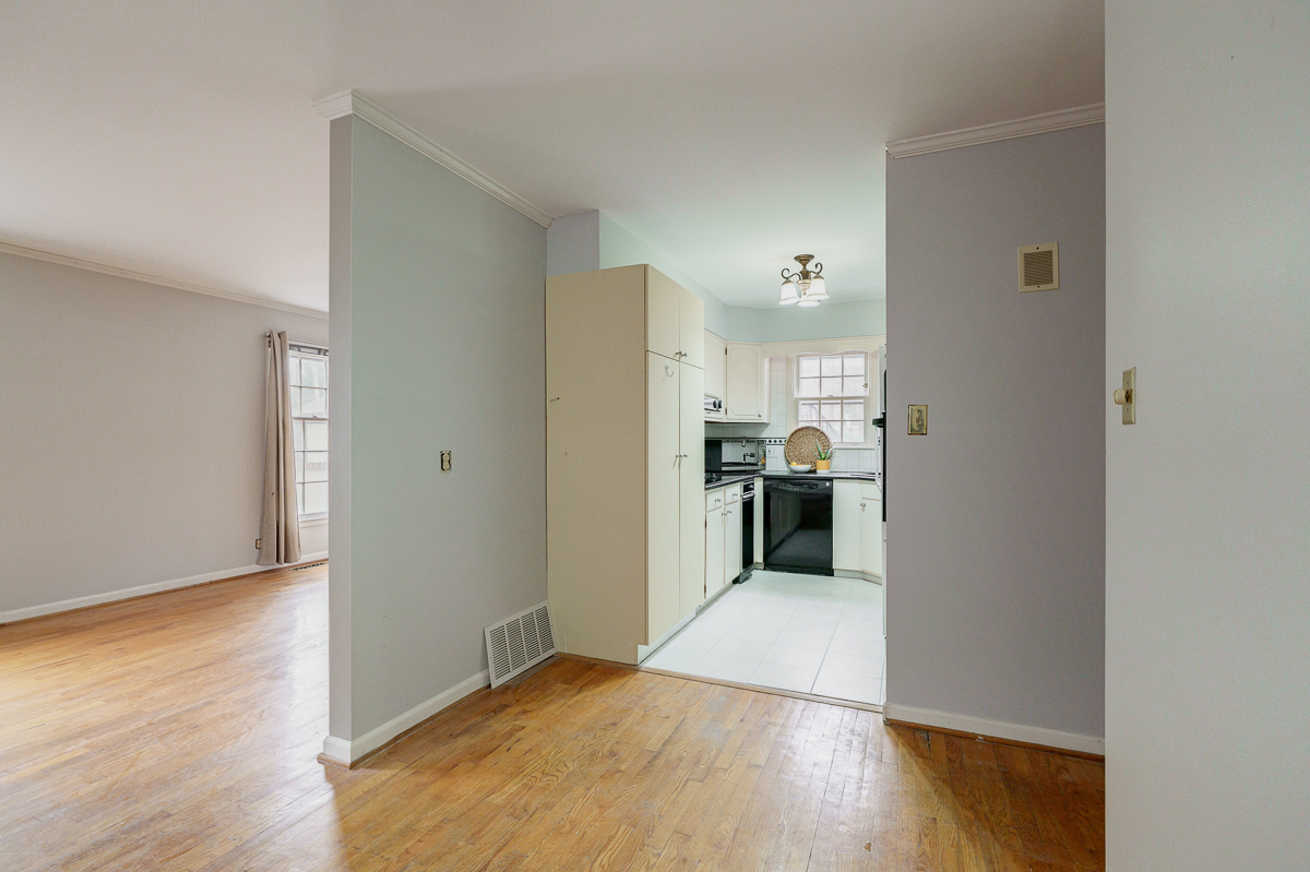 1631 Roxbury Rd Unit B5-23