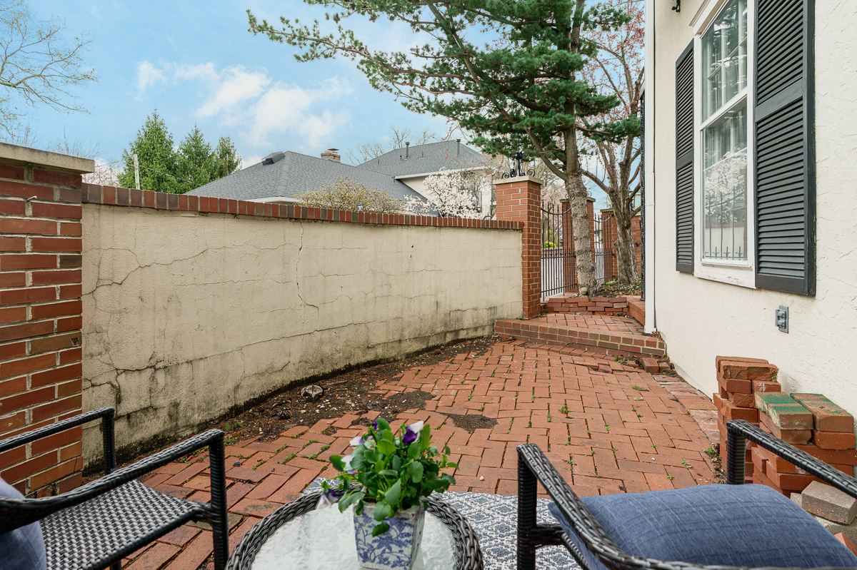 1631 Roxbury Rd Unit B5-7