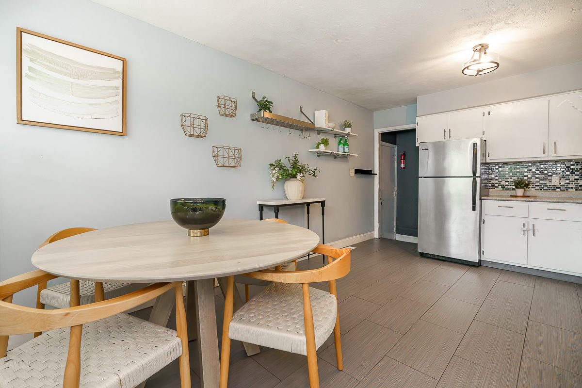 1649 North Star Ave-20