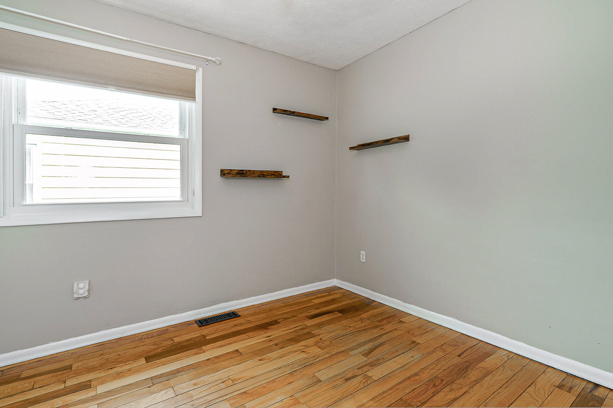 1649 North Star Ave-30