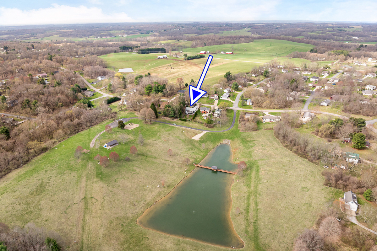 1708 Apple Valley Dr.--3