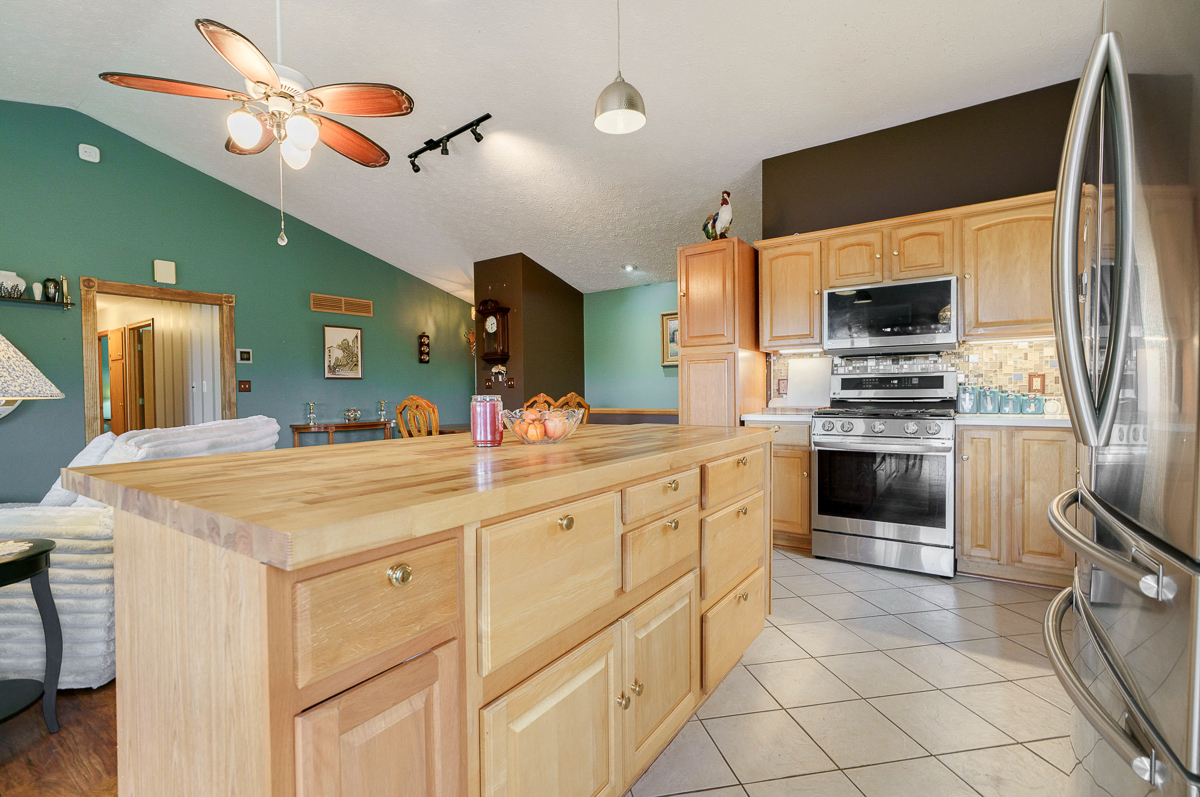 1708 Apple Valley Dr.--35