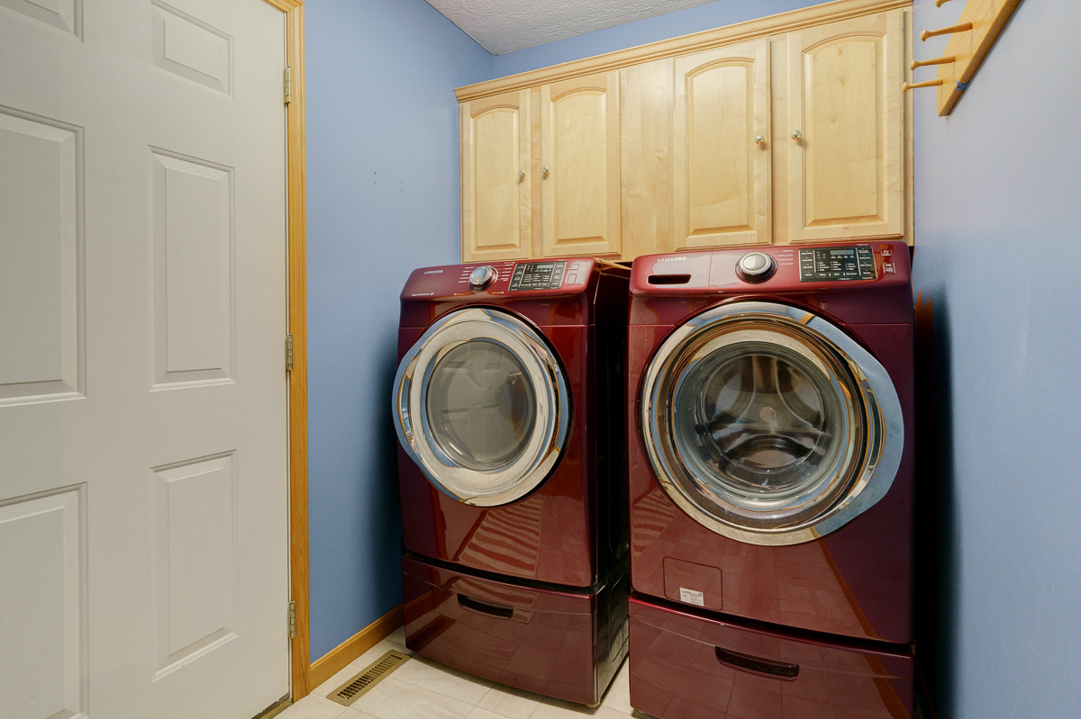 1708 Apple Valley Dr.--37