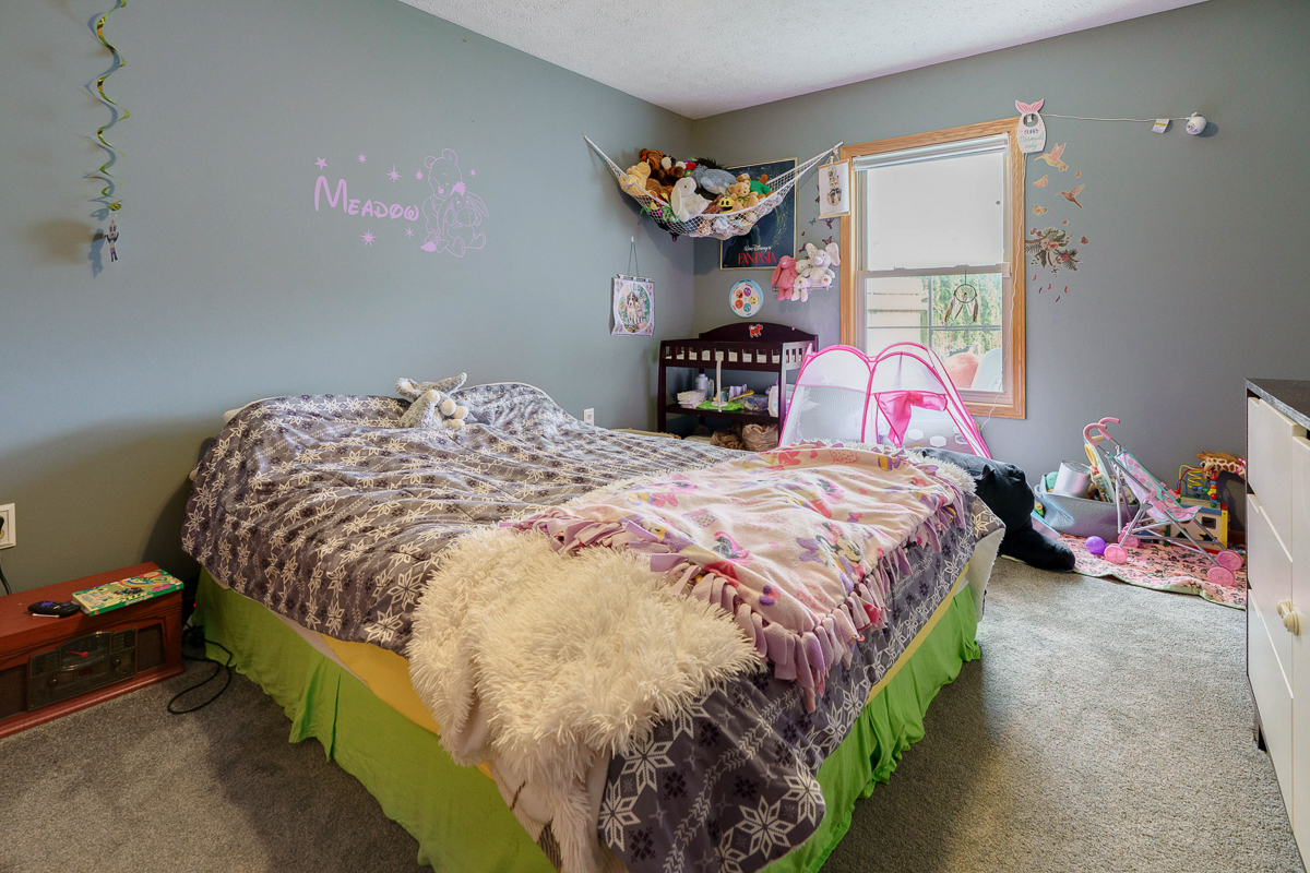 1708 Apple Valley Dr.--59