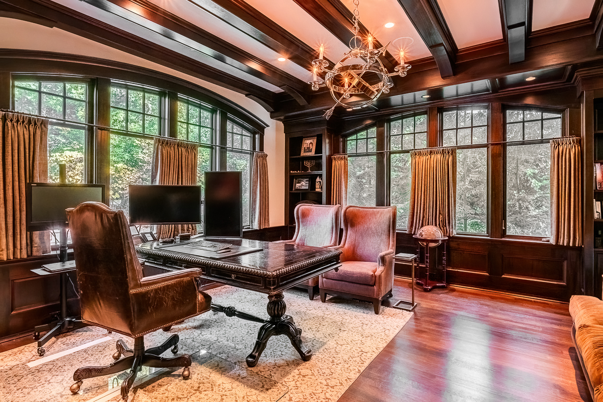 1741 Strathshire Hall Pl-83