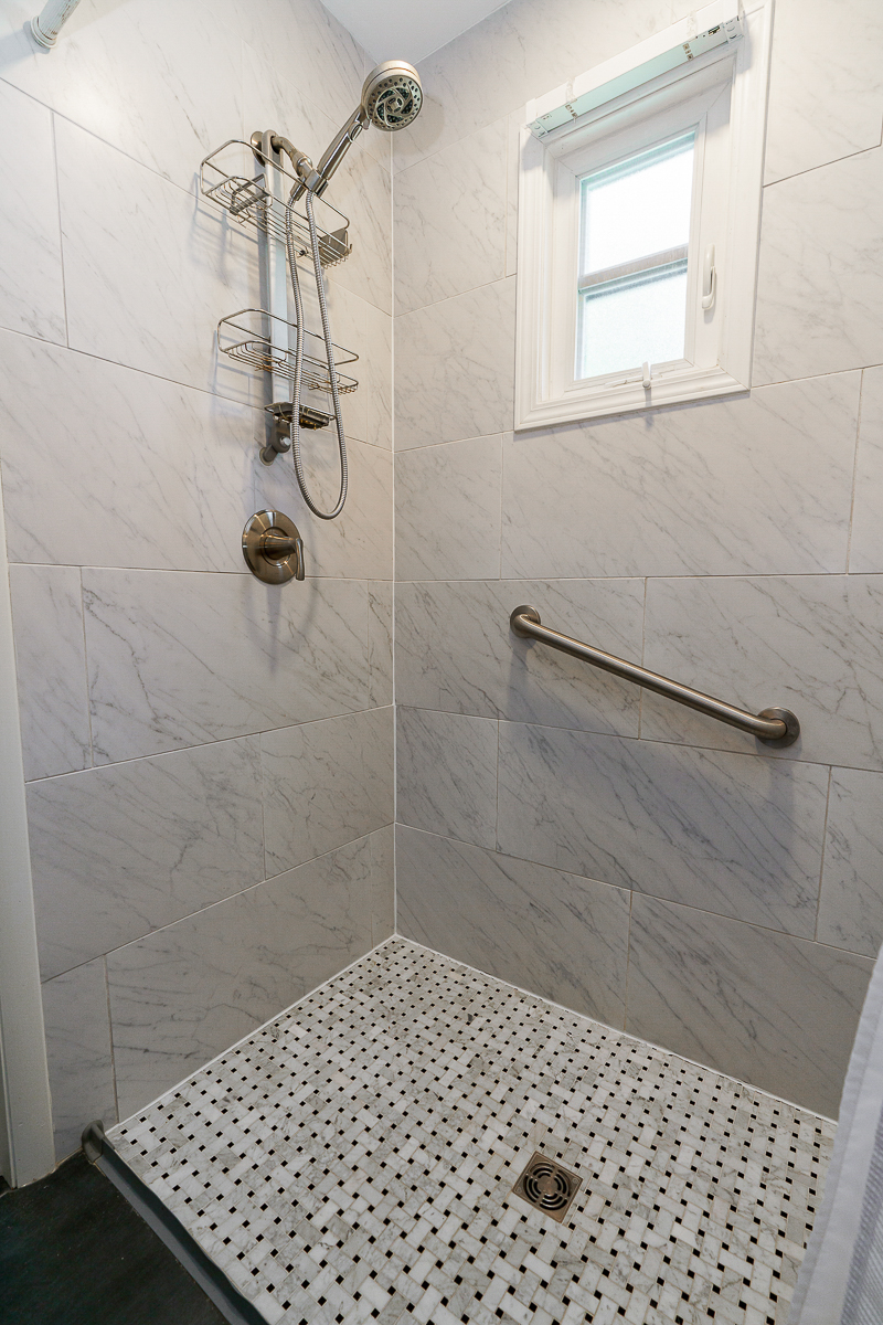 1789 Riverhill Rd-37